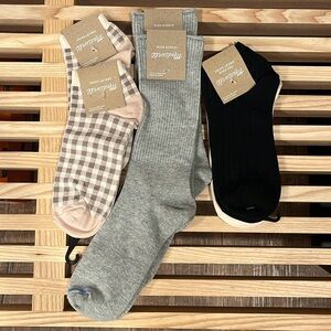 Bundle of Six Pairs of Madewell Trouser and Anklet Socks